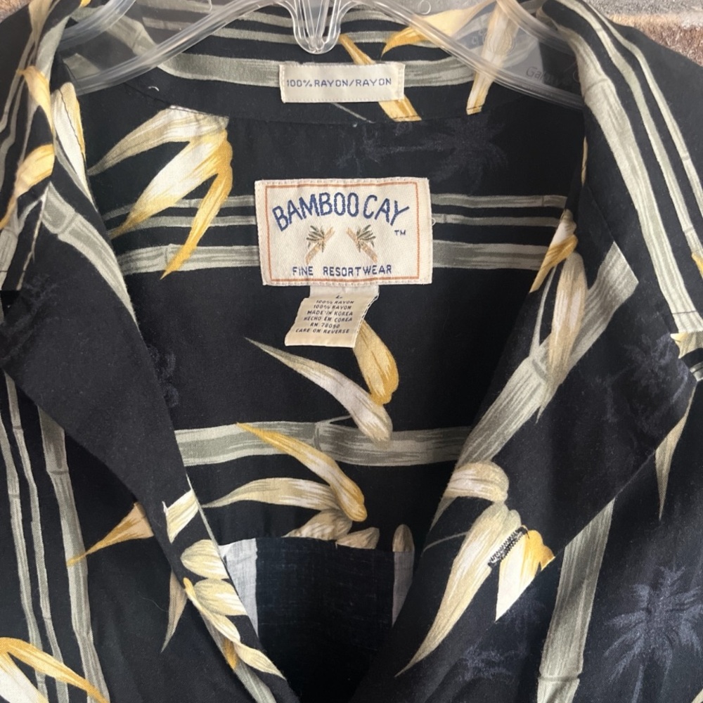 BAMBOO CAY Black and Yellow Floral Men's Shirt 100% rayon